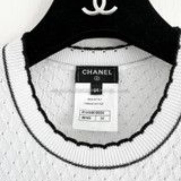 COPY - CHANEL 23C Embellished Logo Knit Top 32 - Picture 3 of 5